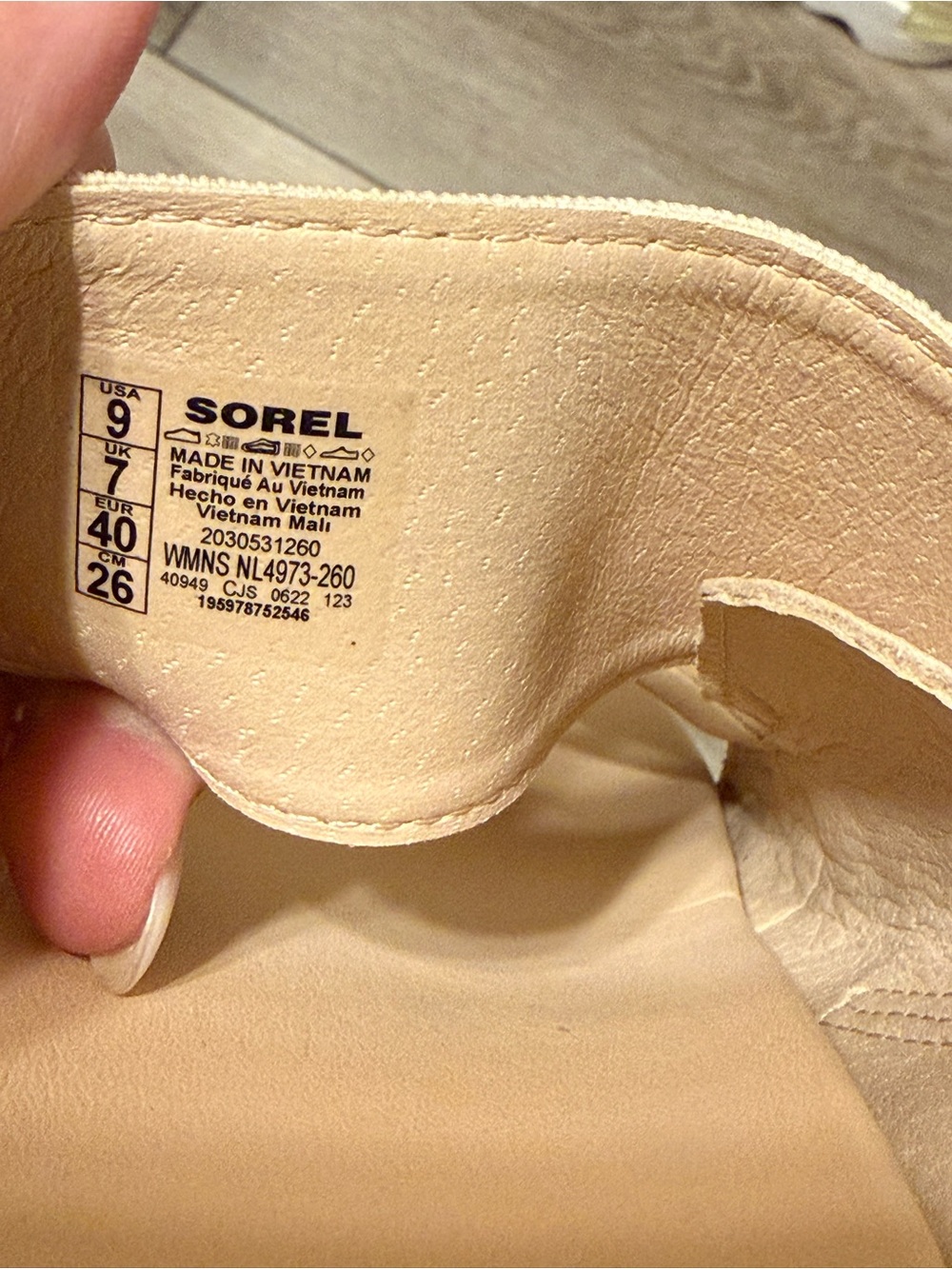 Sorel Women's Slide Sandals in Light Tan - Picture 6 of 6